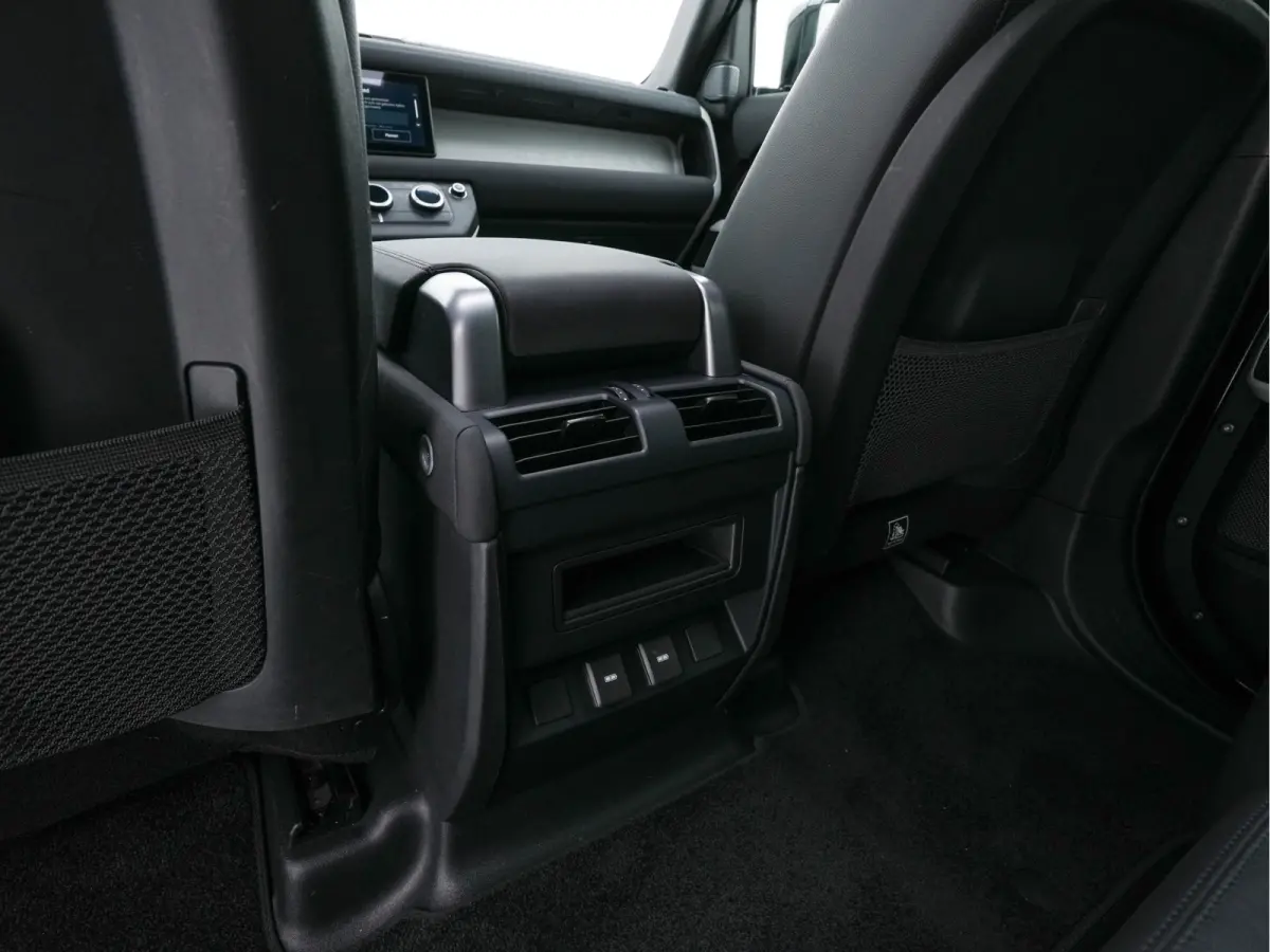 2.0 P400e 110 XS Edition (Plug-in) (INCL-BTW-BPM) *PANO | LEATHER | FULL-LED | MERIDIAN-AUDIO | BLINDSPOT | TOPVIEW | AIRSUSPENSION | HEATED-COMFORTSEATS | KEYLESS | CARPLAY | LANE-ASIST | D