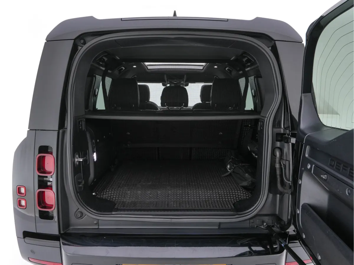 2.0 P400e 110 XS Edition (Plug-in) (INCL-BTW-BPM) *PANO | LEATHER | FULL-LED | MERIDIAN-AUDIO | BLINDSPOT | TOPVIEW | AIRSUSPENSION | HEATED-COMFORTSEATS | KEYLESS | CARPLAY | LANE-ASIST | D