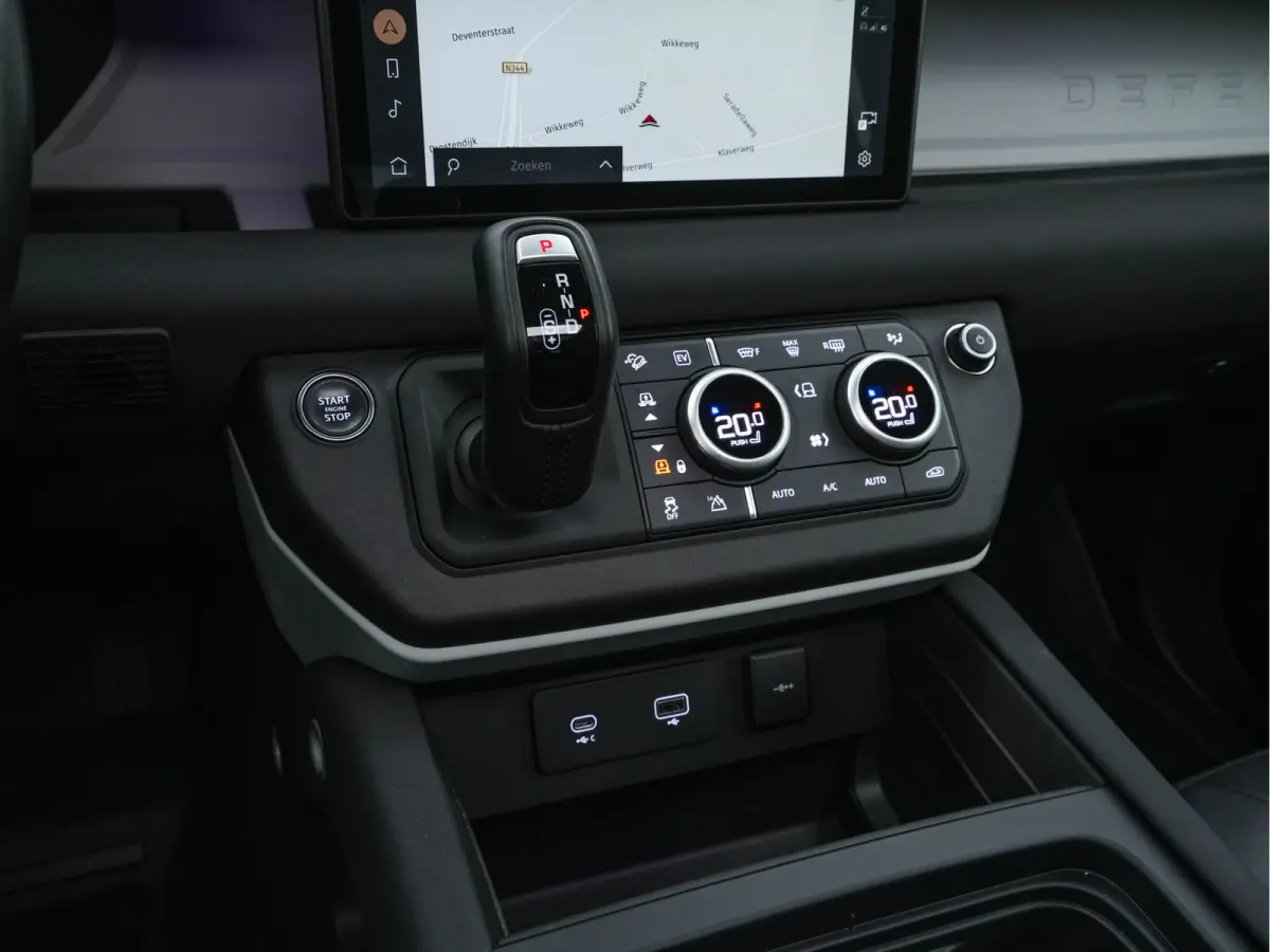 2.0 P400e 110 XS Edition (Plug-in) (INCL-BTW-BPM) *PANO | LEATHER | FULL-LED | MERIDIAN-AUDIO | BLINDSPOT | TOPVIEW | AIRSUSPENSION | HEATED-COMFORTSEATS | KEYLESS | CARPLAY | LANE-ASIST | D
