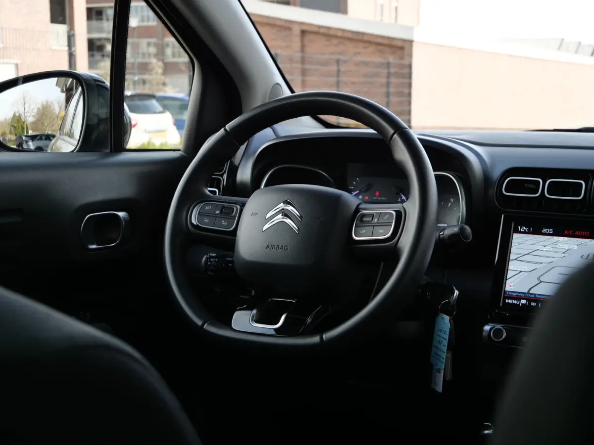 1.2 PureTech Plus 110 Pk Navigatie / DAB / Apple Carplay / PDC