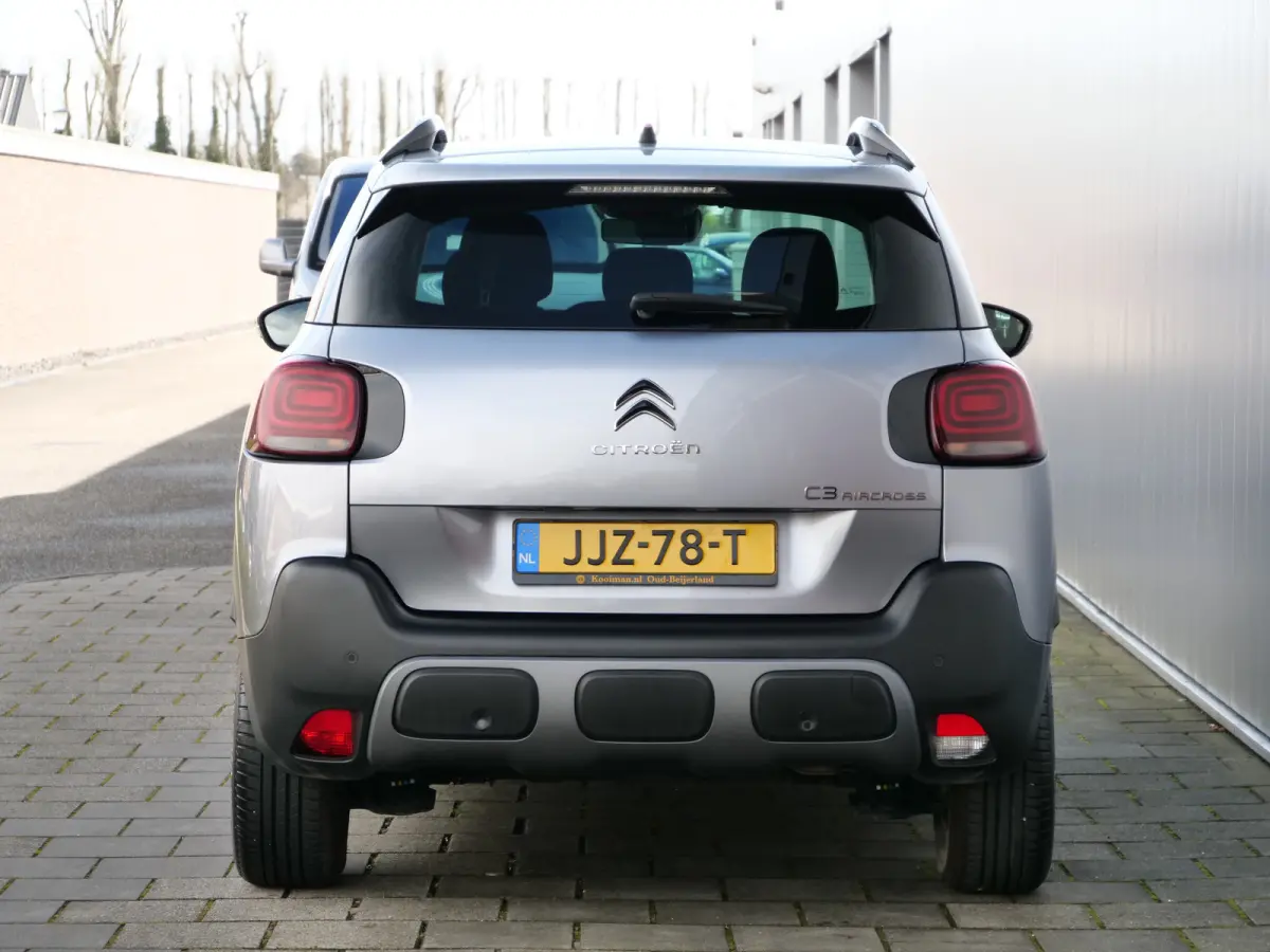 1.2 PureTech Plus 110 Pk Navigatie / DAB / Apple Carplay / PDC