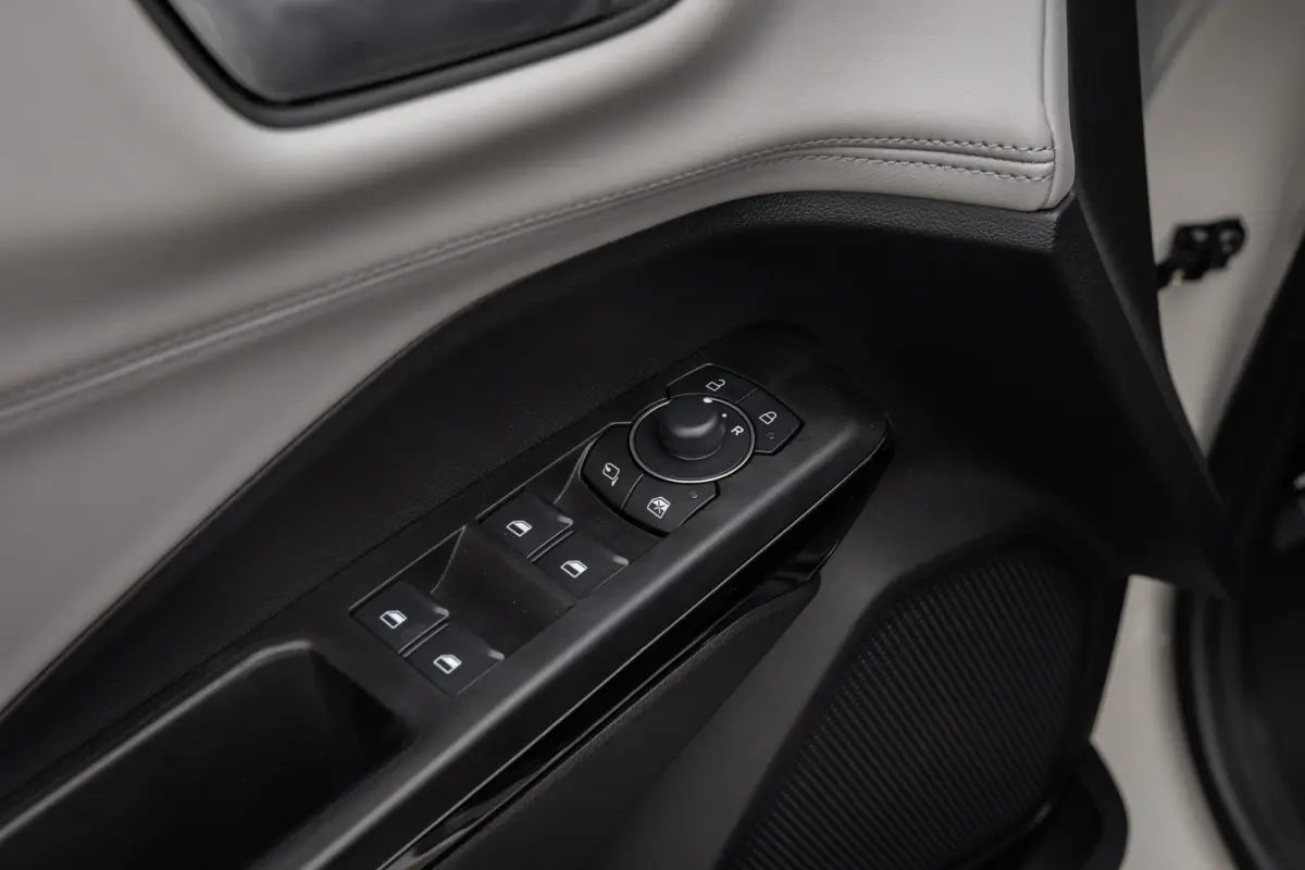 1.0 EcoBoost Sound Edition | Matrix LED | Camera | Adaptrive Cruise | BLIS | Winter Pack