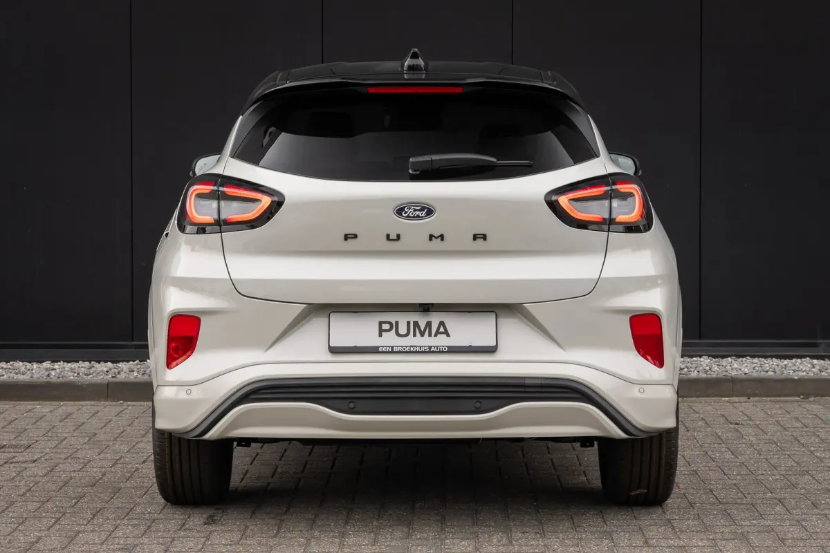 1.0 EcoBoost Sound Edition | Matrix LED | Camera | Adaptrive Cruise | BLIS | Winter Pack