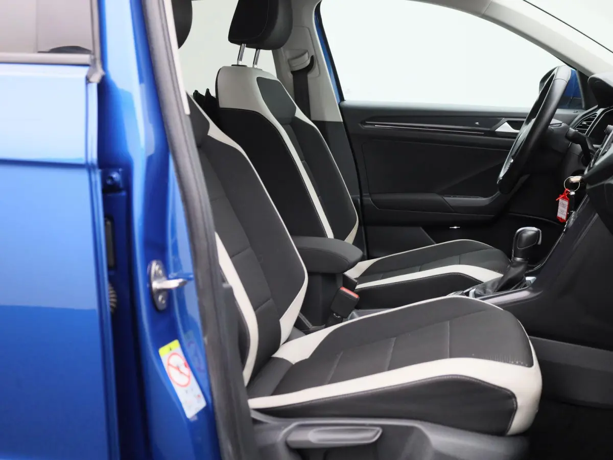 2.0 TSI 4Motion Sport 190 PK| Origineel Nederlands | 1e Eigenaar | Dealeronderhouden | Navigatie | Stoelverwarming | Achteruitrijcamera | Parkeersensoren | Digitale Cockpit Pro | Climatronic