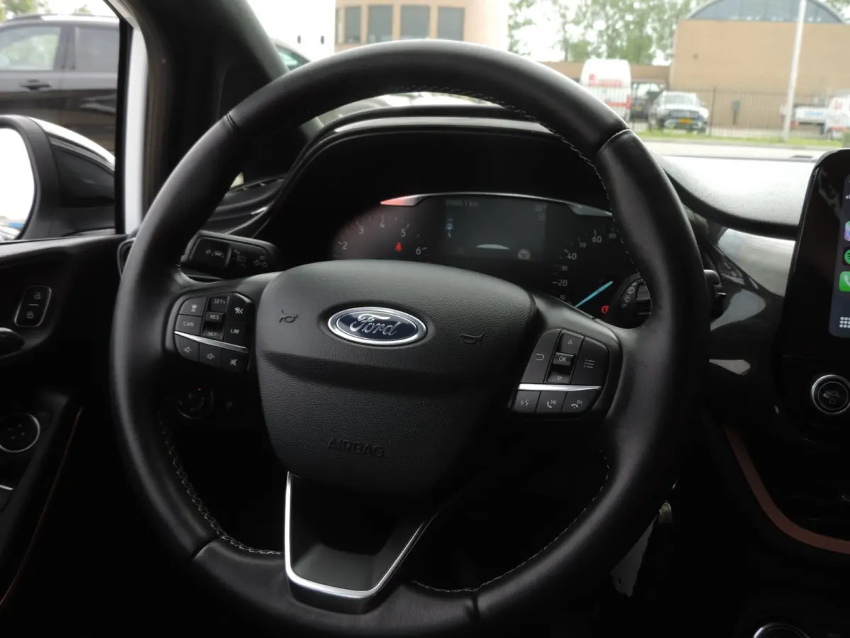 1.0-T Active 59.000km | 1e Eig | NL-auto | Voorruitverw | 17'' | CarPlay | Adapt.cruise | B&O | PDC | Navi | ECC