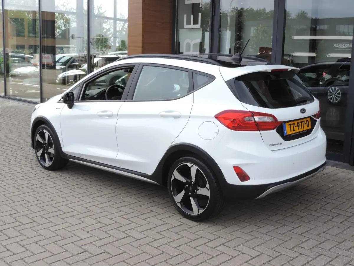 1.0-T Active 59.000km | 1e Eig | NL-auto | Voorruitverw | 17'' | CarPlay | Adapt.cruise | B&O | PDC | Navi | ECC