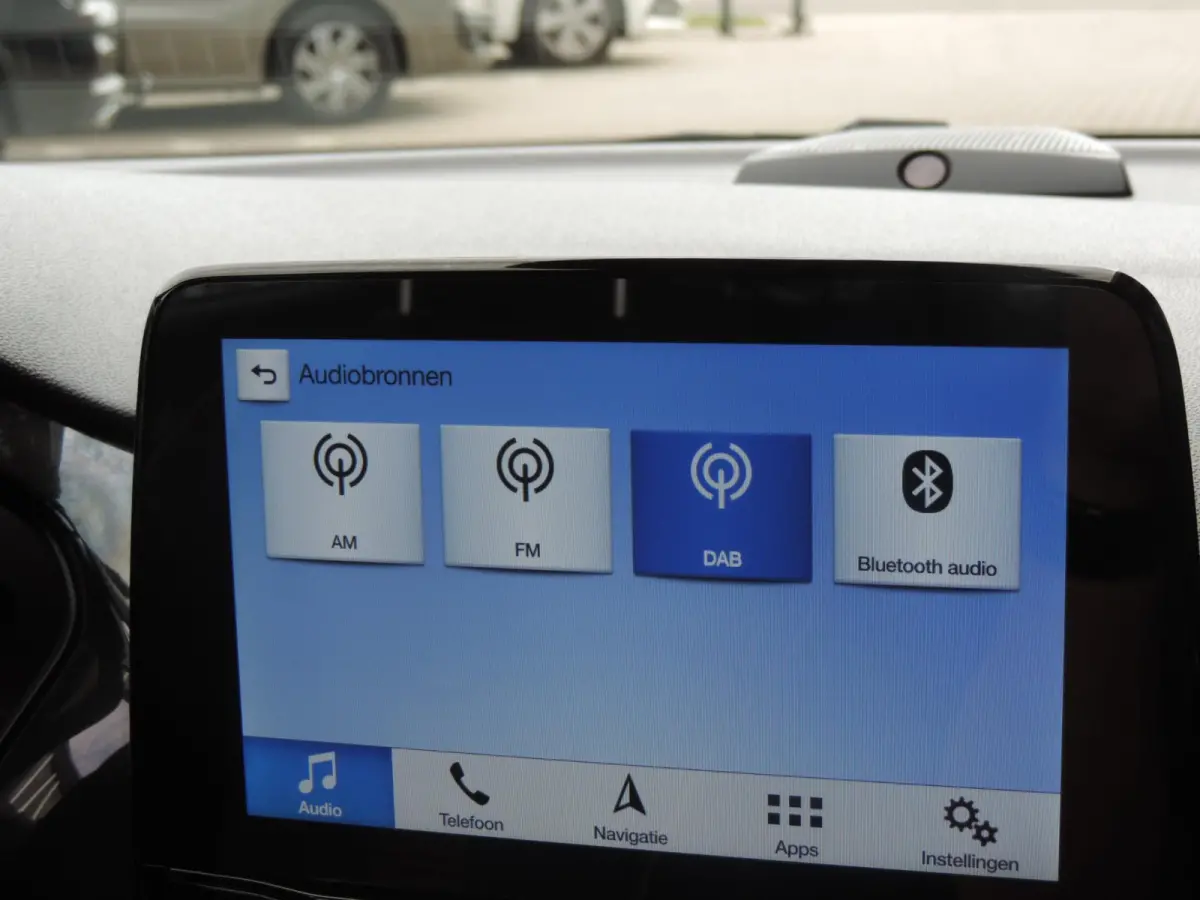 1.0-T Active 59.000km | 1e Eig | NL-auto | Voorruitverw | 17'' | CarPlay | Adapt.cruise | B&O | PDC | Navi | ECC