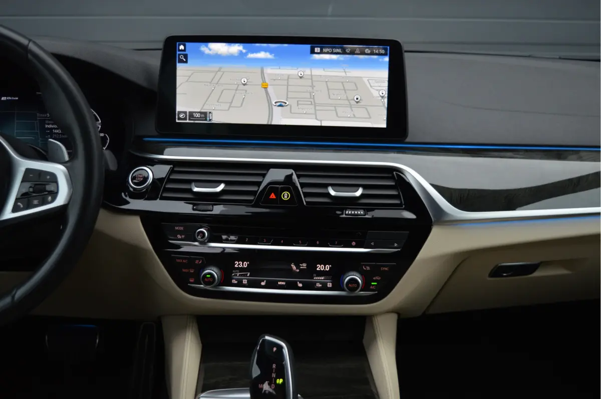 520e Executive | M-PAKKET | CAMERA | CARPLAY |