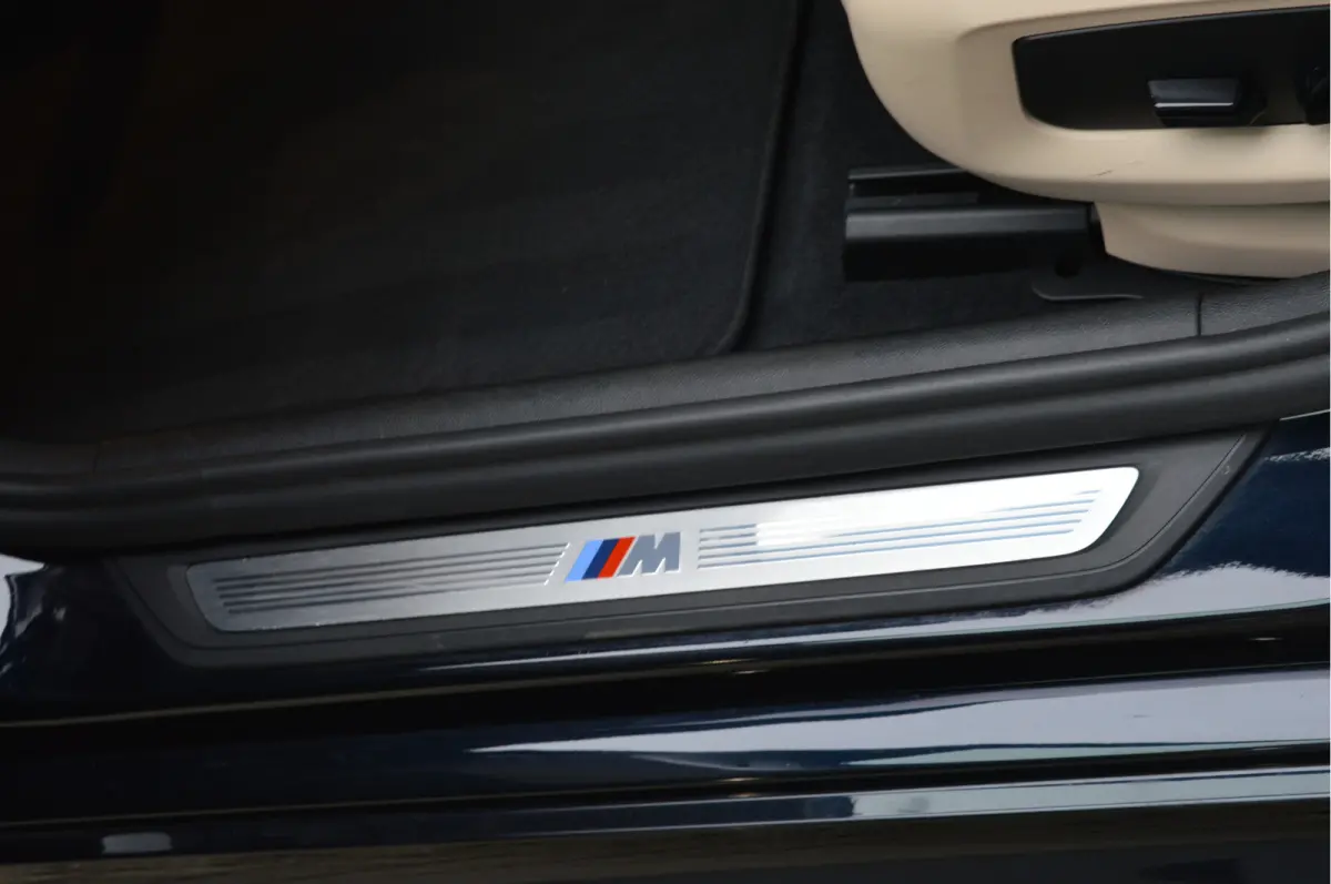 520e Executive | M-PAKKET | CAMERA | CARPLAY |