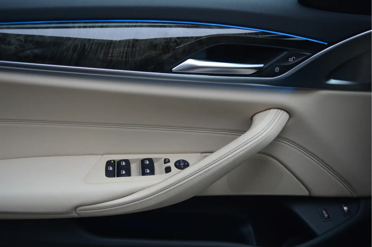 520e Executive | M-PAKKET | CAMERA | CARPLAY |