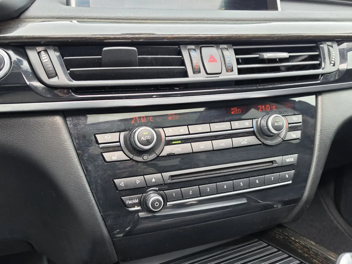 XDrive35i High Executive M-Sport Headup Pano Camera