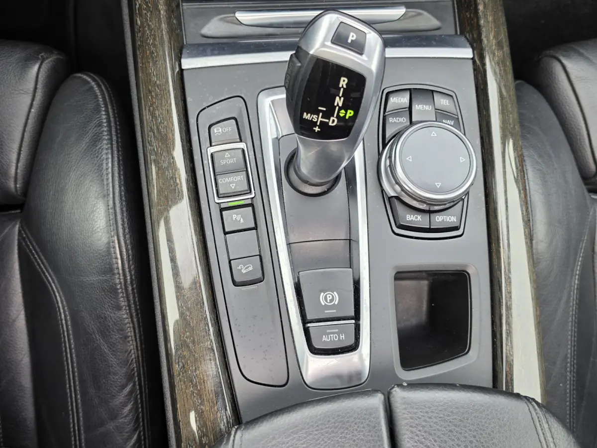 XDrive35i High Executive M-Sport Headup Pano Camera