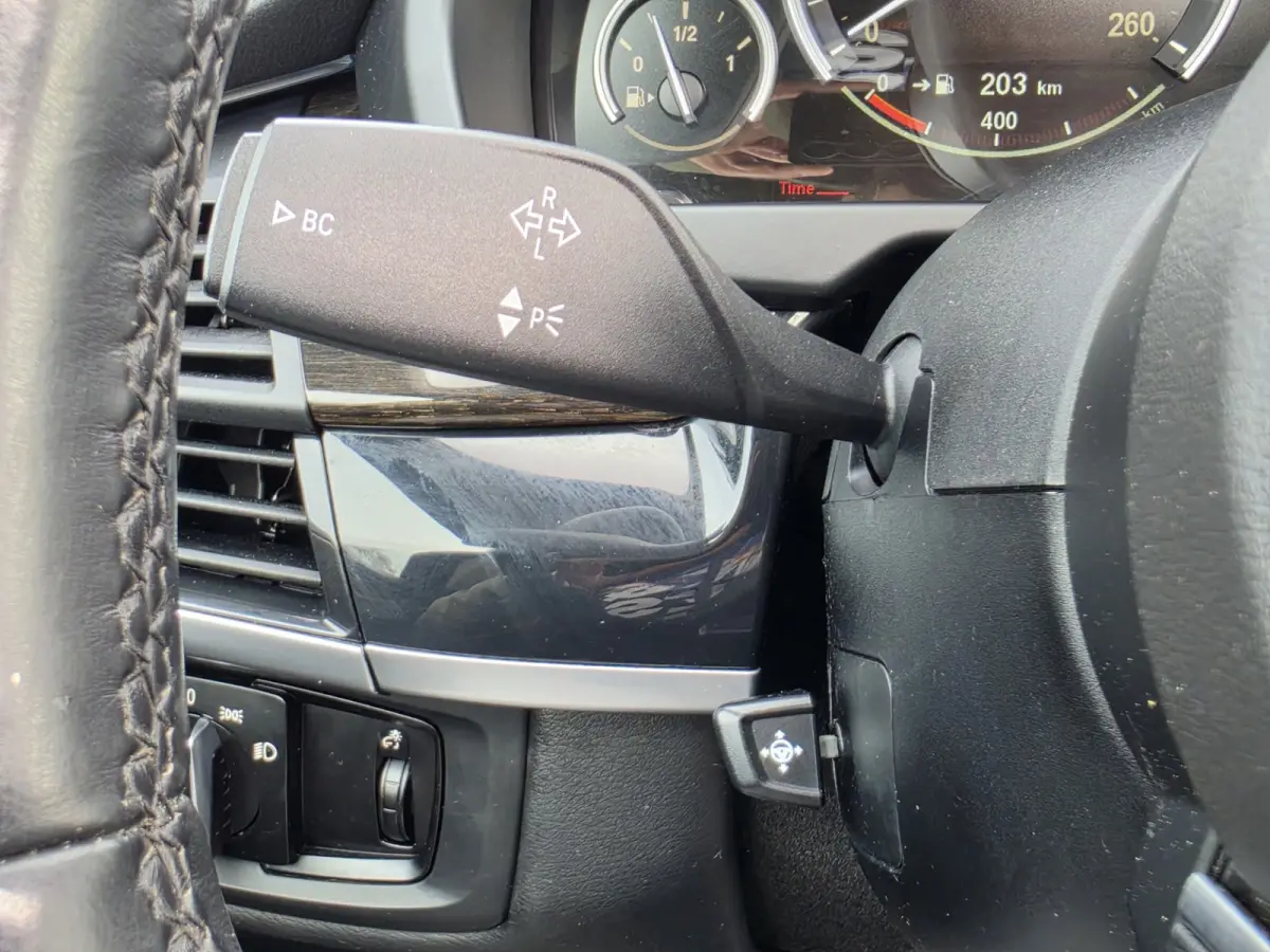 XDrive35i High Executive M-Sport Headup Pano Camera