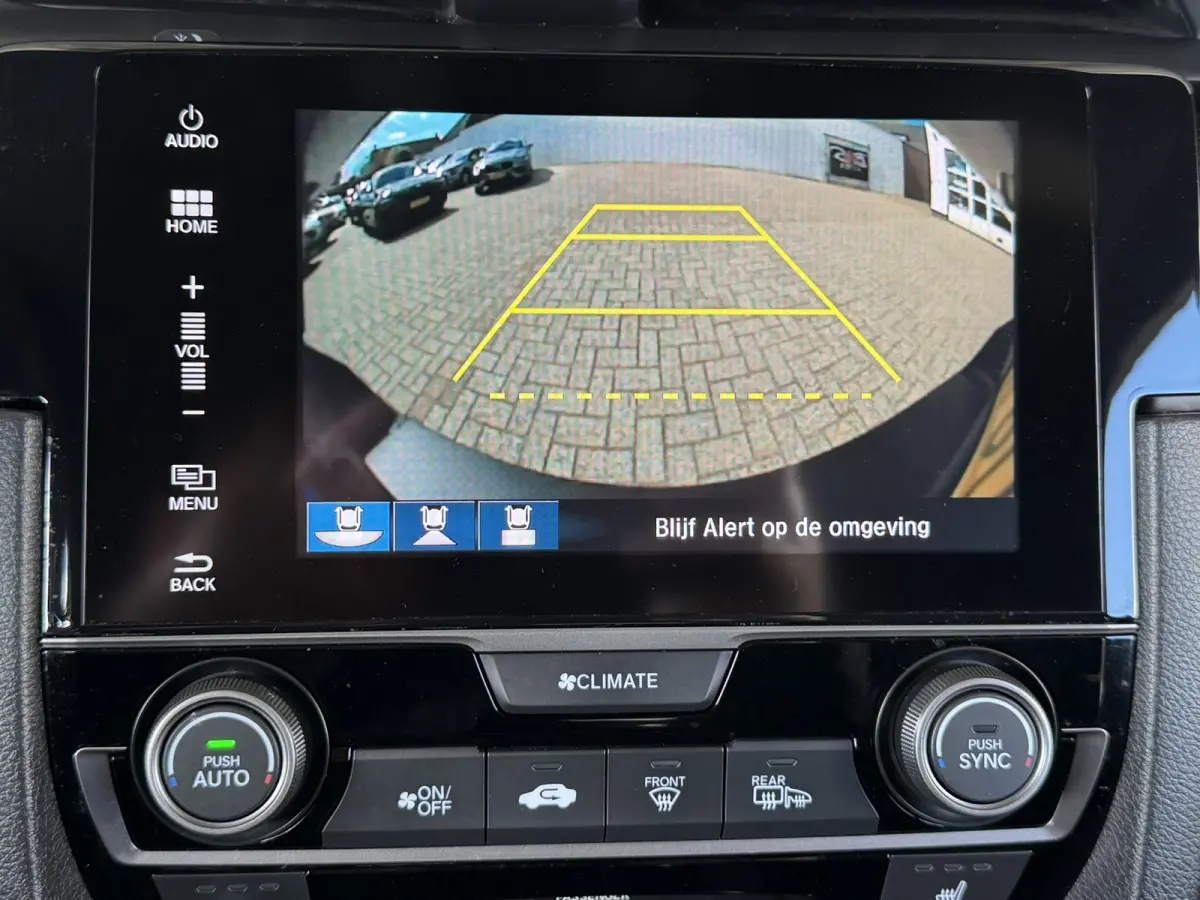 1.0 i-VTEC PDC+Camera Clima Navigatie Stoelverwarming Adapt cruise Lane assist Dab+