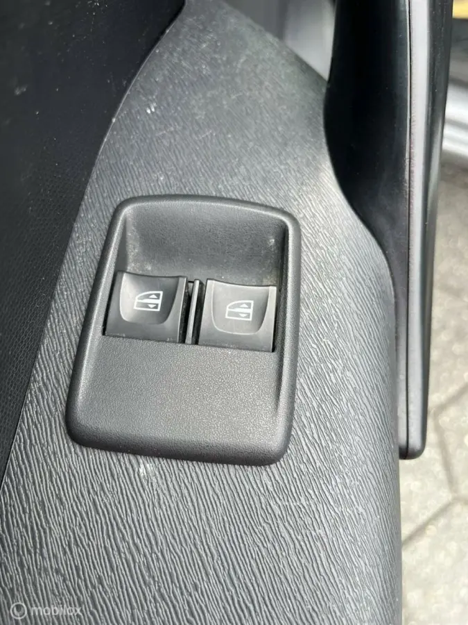 108 CDI start/stop dolfijn grijs schuifdeur zeer nette bus