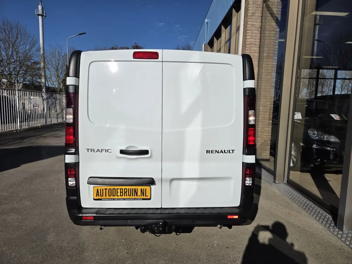 2.0 dCi 120Pk /88kw L2 Airco Parkeersensor Trekhaak Business