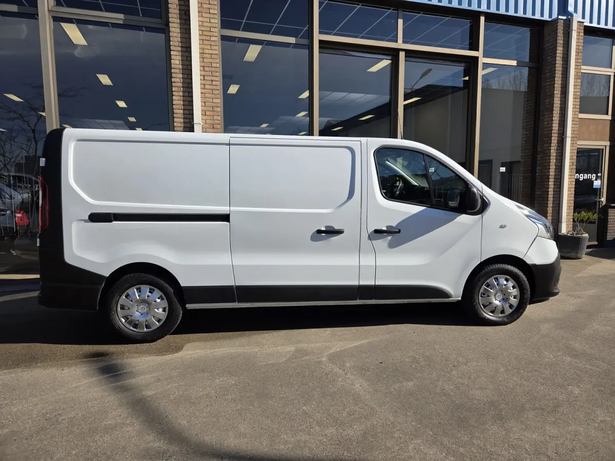 2.0 dCi 120Pk /88kw L2 Airco Parkeersensor Trekhaak Business