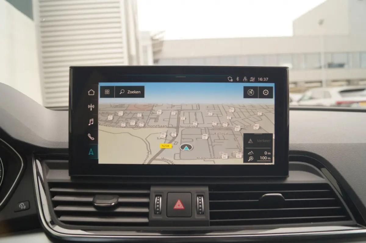 50 TFSIe PHEV Advanced Edition -NAVI-TREKHAAK-ECC-
