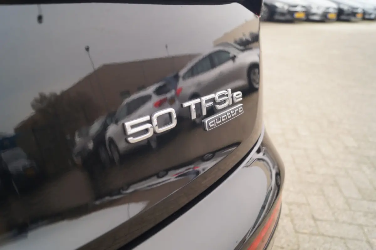 50 TFSIe PHEV Advanced Edition -NAVI-TREKHAAK-ECC-