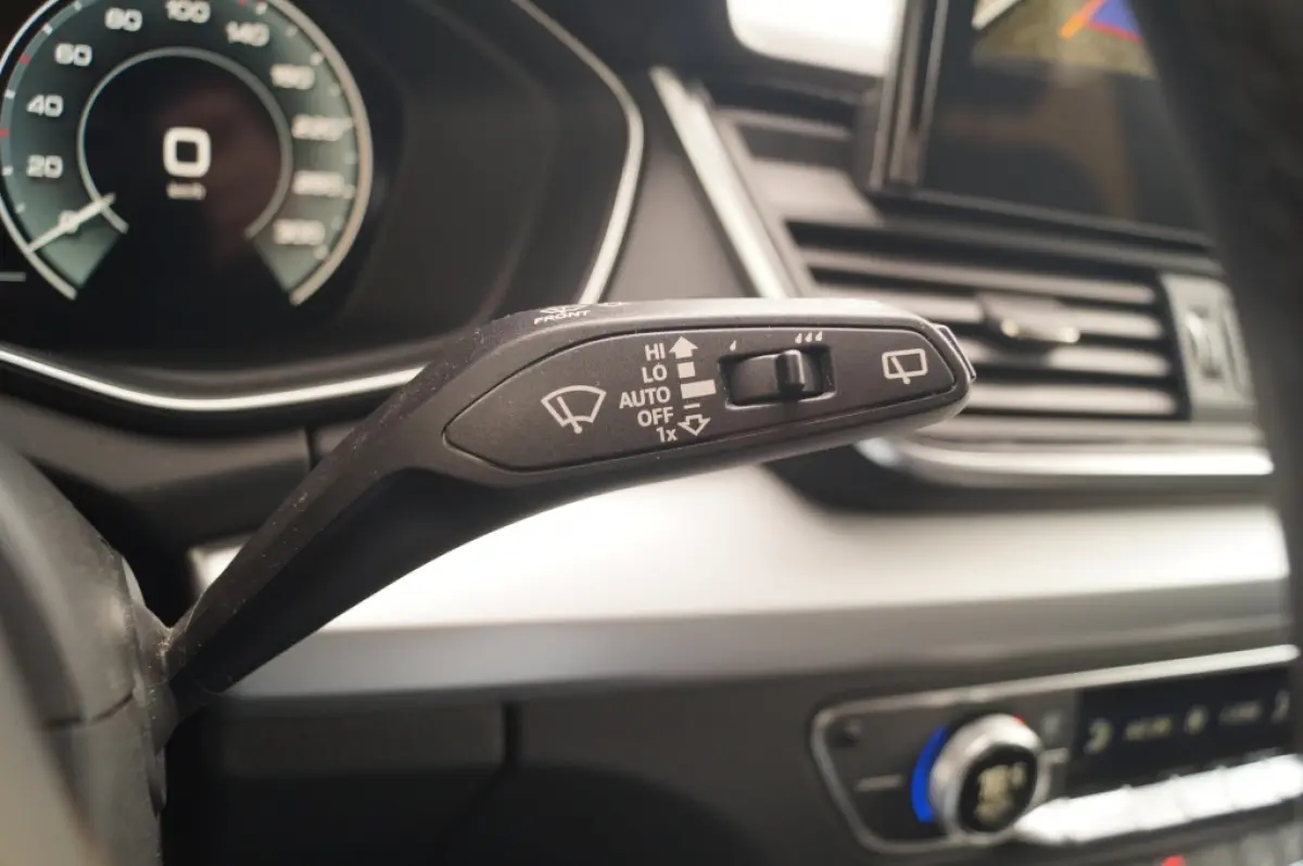 50 TFSIe PHEV Advanced Edition -NAVI-TREKHAAK-ECC-