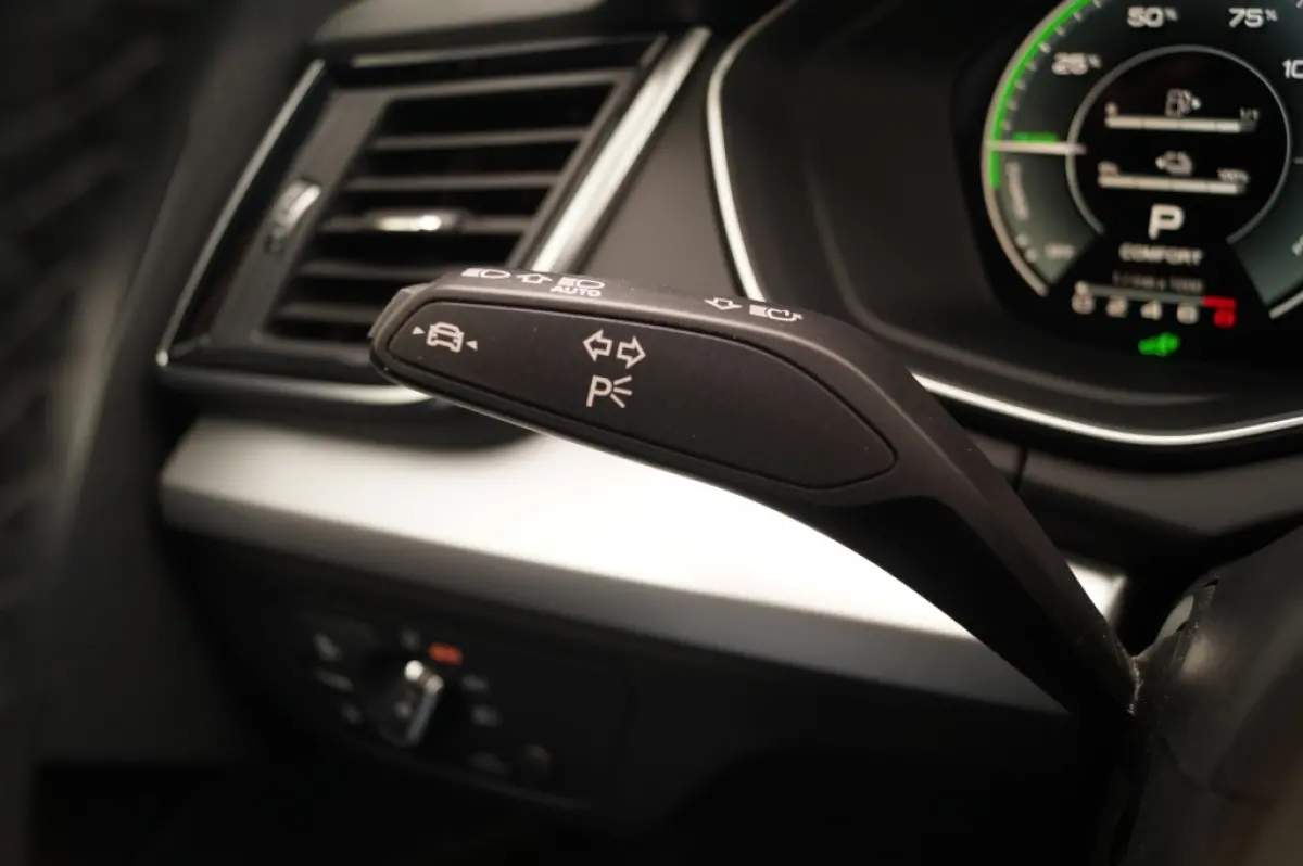 50 TFSIe PHEV Advanced Edition -NAVI-TREKHAAK-ECC-