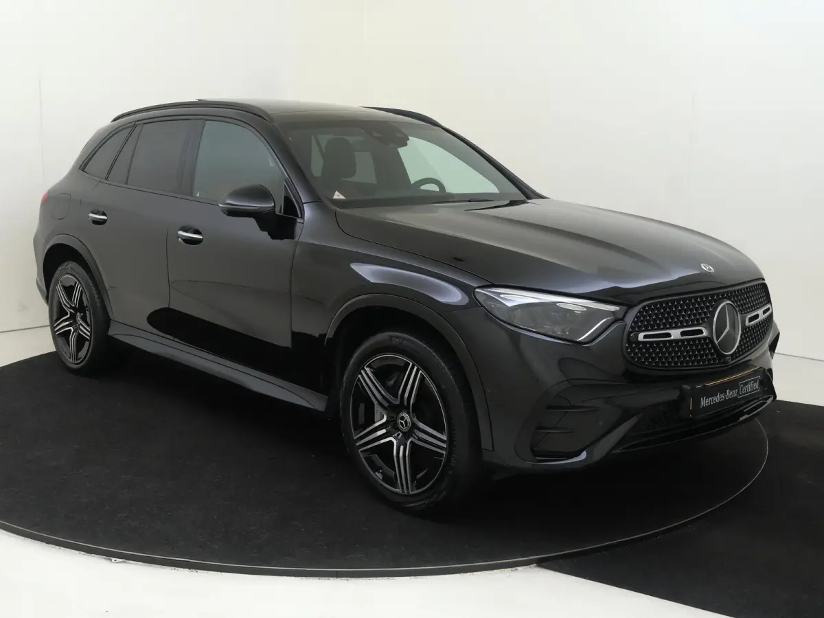 400e 4MATIC AMG Line / Panoramadak/ DISTRONIC/ Head Up/ El. Trekhaak/ 20 inch/ Night