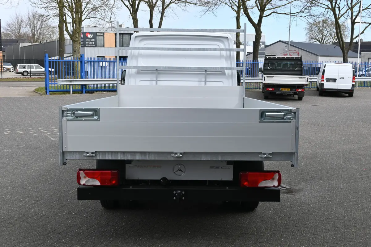 515 CDI L2 Pro Open laadbak 3500 KG trekhaak, Geveerde stoel