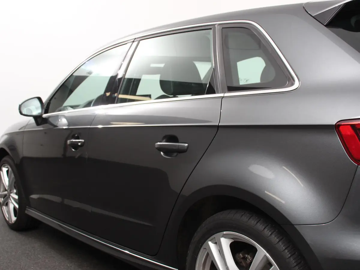 1.5 TFSI CNG Automaat S-Line Navigatie Parkeersensoren achter Cruise Control Stoelverwarming 18"Lichtmetalen velgen Ledverlichting Climate Control