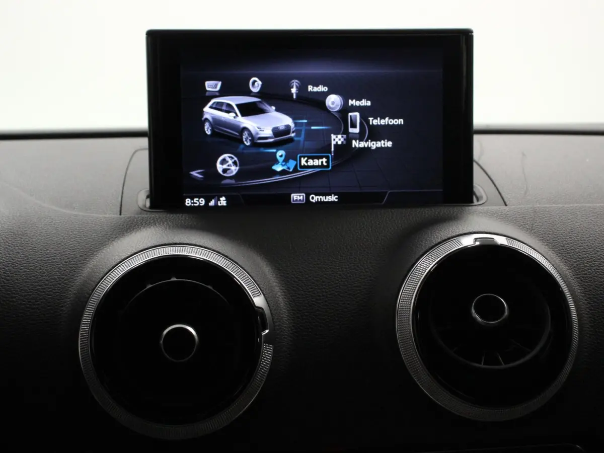 1.5 TFSI CNG Automaat S-Line Navigatie Parkeersensoren achter Cruise Control Stoelverwarming 18"Lichtmetalen velgen Ledverlichting Climate Control
