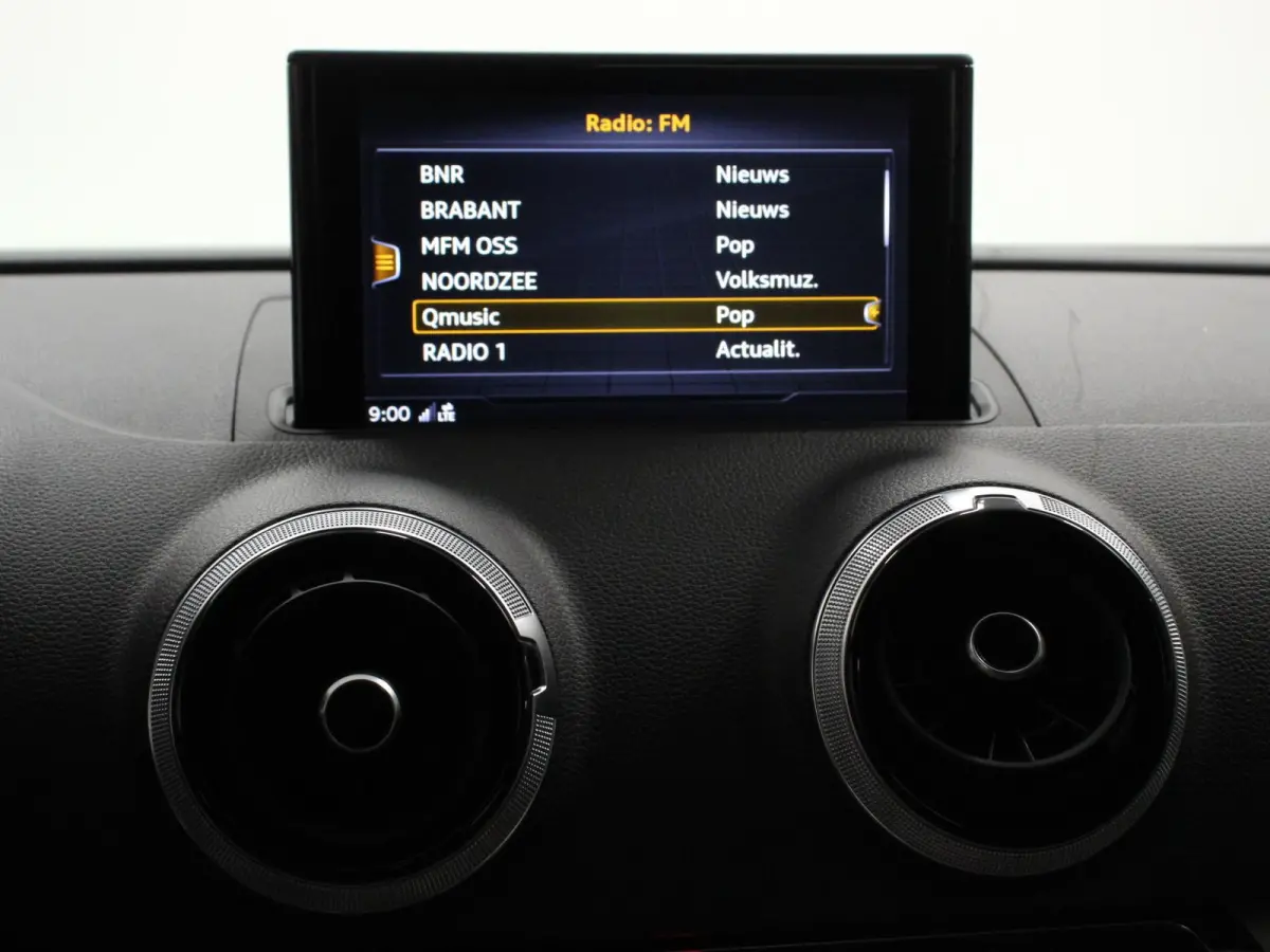 1.5 TFSI CNG Automaat S-Line Navigatie Parkeersensoren achter Cruise Control Stoelverwarming 18"Lichtmetalen velgen Ledverlichting Climate Control