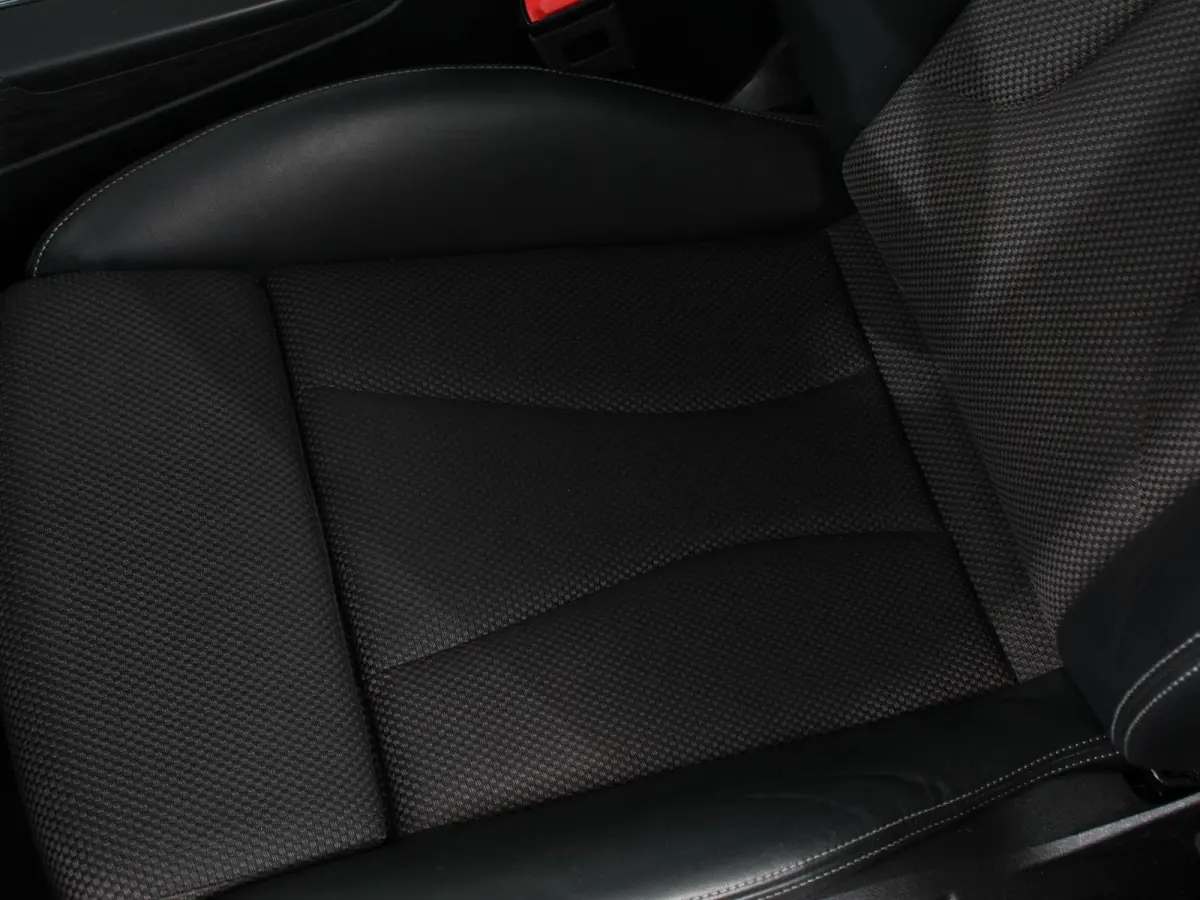 1.5 TFSI CNG Automaat S-Line Navigatie Parkeersensoren achter Cruise Control Stoelverwarming 18"Lichtmetalen velgen Ledverlichting Climate Control