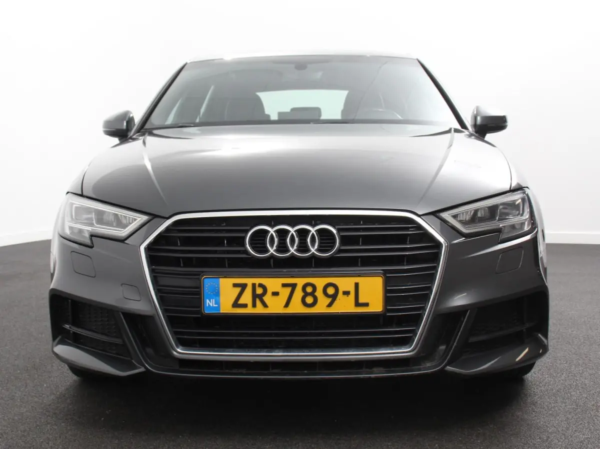 1.5 TFSI CNG Automaat S-Line Navigatie Parkeersensoren achter Cruise Control Stoelverwarming 18"Lichtmetalen velgen Ledverlichting Climate Control