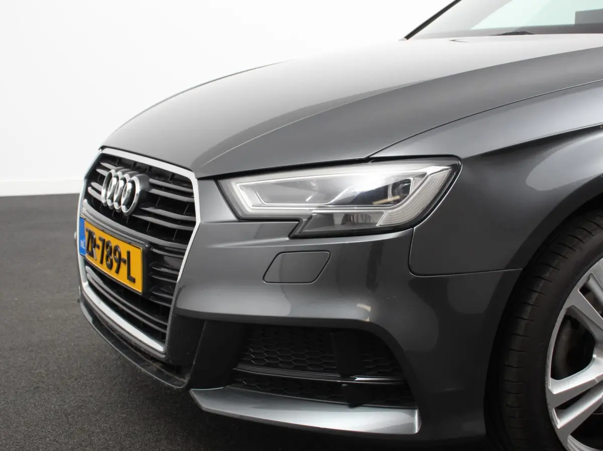 1.5 TFSI CNG Automaat S-Line Navigatie Parkeersensoren achter Cruise Control Stoelverwarming 18"Lichtmetalen velgen Ledverlichting Climate Control
