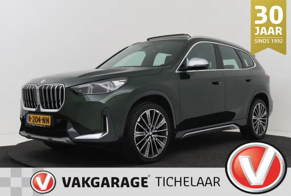 SDrive18i X-line | Panoramadak | 360-camera | Leer | Sportstoelen | Individual 20 inch velgen.