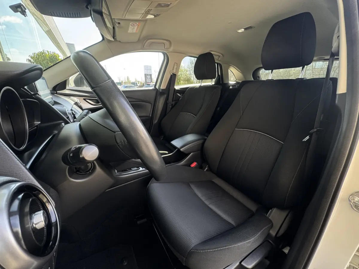 2.0 SkyActiv-G 121 Sportive Clima / Navi / Cruise / Apple-Android / LM-Velgen