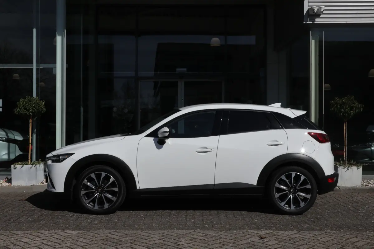 2.0 SkyActiv-G 121 Sportive Clima / Navi / Cruise / Apple-Android / LM-Velgen