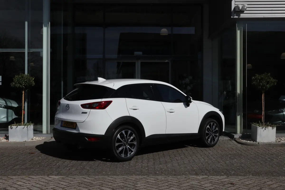 2.0 SkyActiv-G 121 Sportive Clima / Navi / Cruise / Apple-Android / LM-Velgen