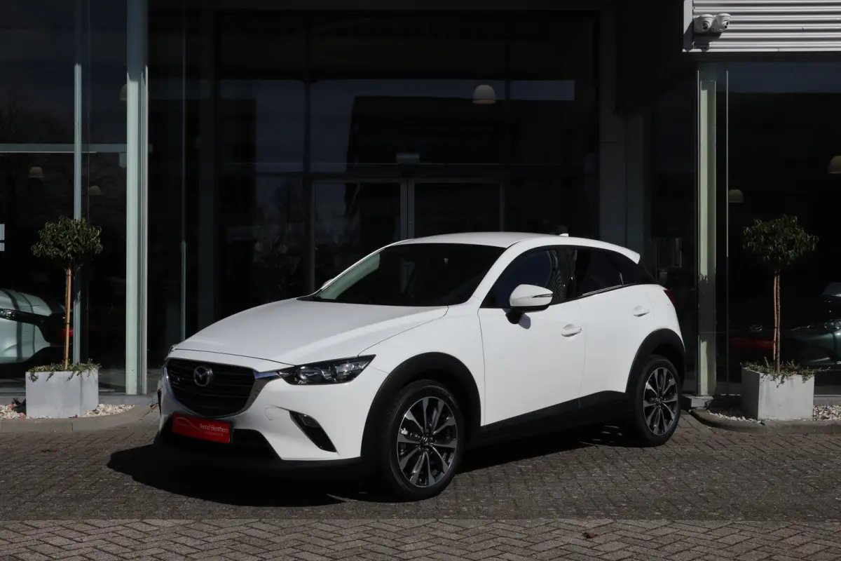 2.0 SkyActiv-G 121 Sportive Clima / Navi / Cruise / Apple-Android / LM-Velgen