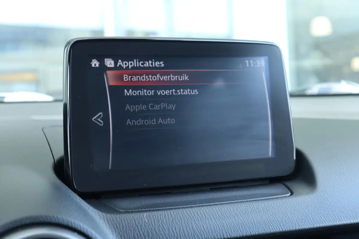 2.0 SkyActiv-G 121 Sportive Clima / Navi / Cruise / Apple-Android / LM-Velgen