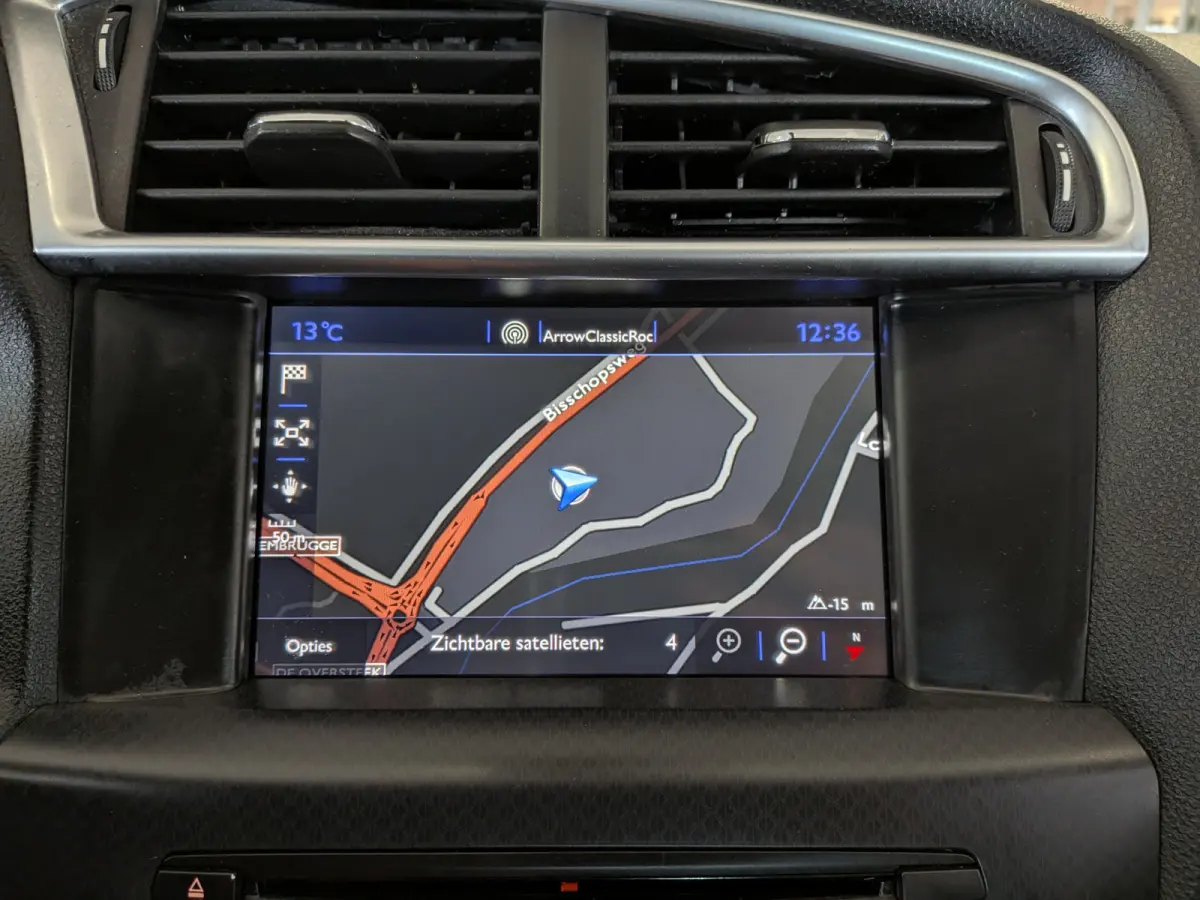 1.2 PureTech Chic Airco, Cruise Control, Trekhaak, Stuurbekrachtiging