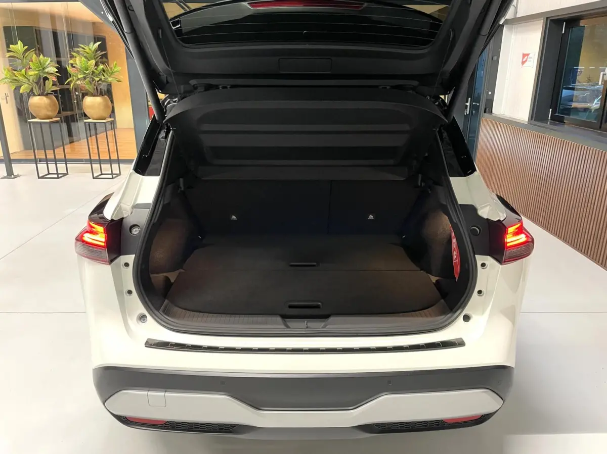 1.3 MHEV Xtronic Tekna Plus/ 360 Cam/ Massage/ Bose/ Pano/ HuD/ 20''inch
