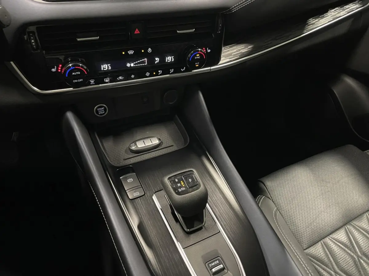 1.3 MHEV Xtronic Tekna Plus/ 360 Cam/ Massage/ Bose/ Pano/ HuD/ 20''inch