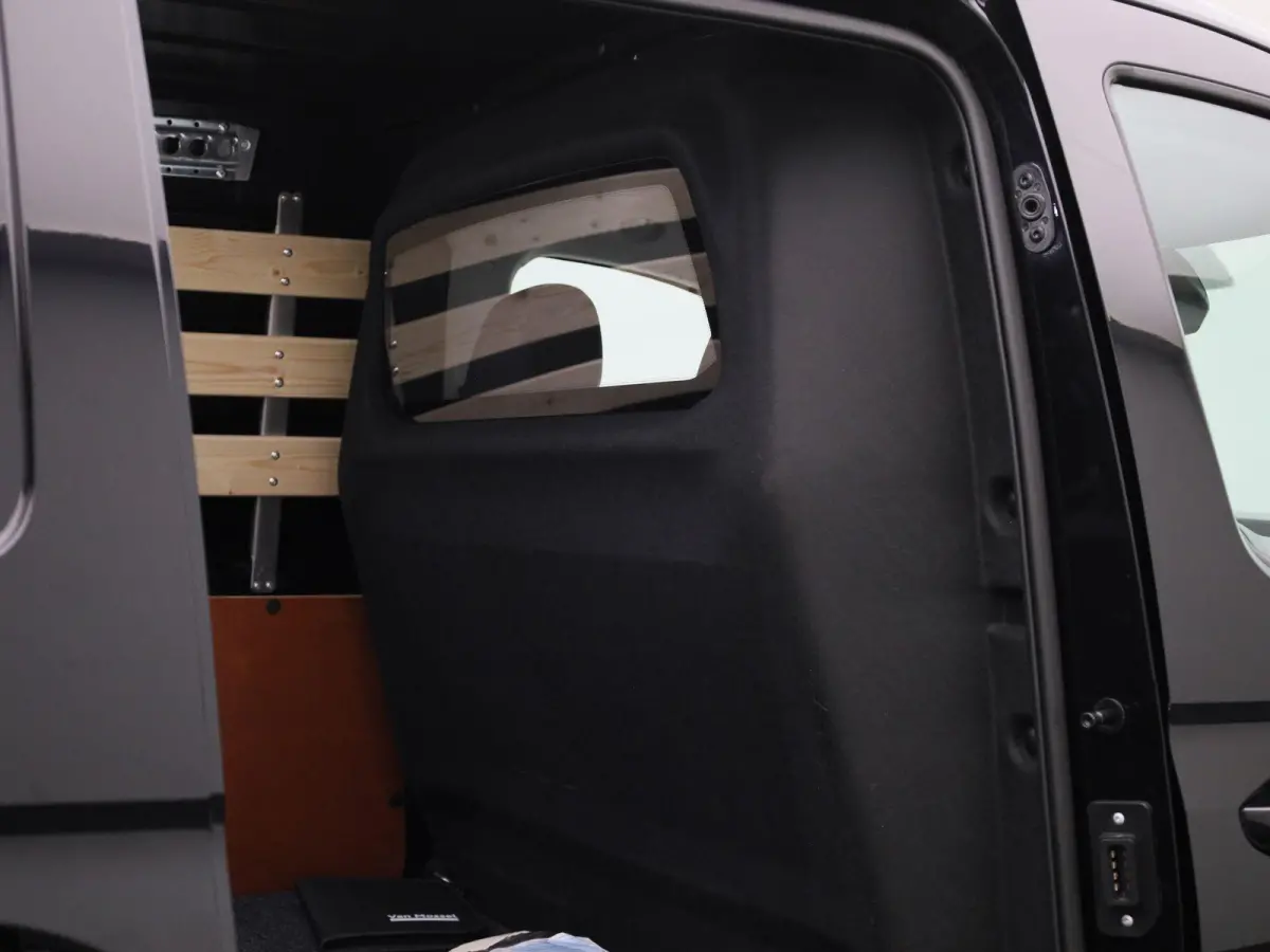 Maxi 2.0 TDI Style 122PK | Automaat | Navigatie | Airco | LED Koplampen | Adaptive Cruise Control | Parkeerhulp vóór en achter | Achteruitrijcamera | Keyless-Go | Digital Cockpit Pro | Arm