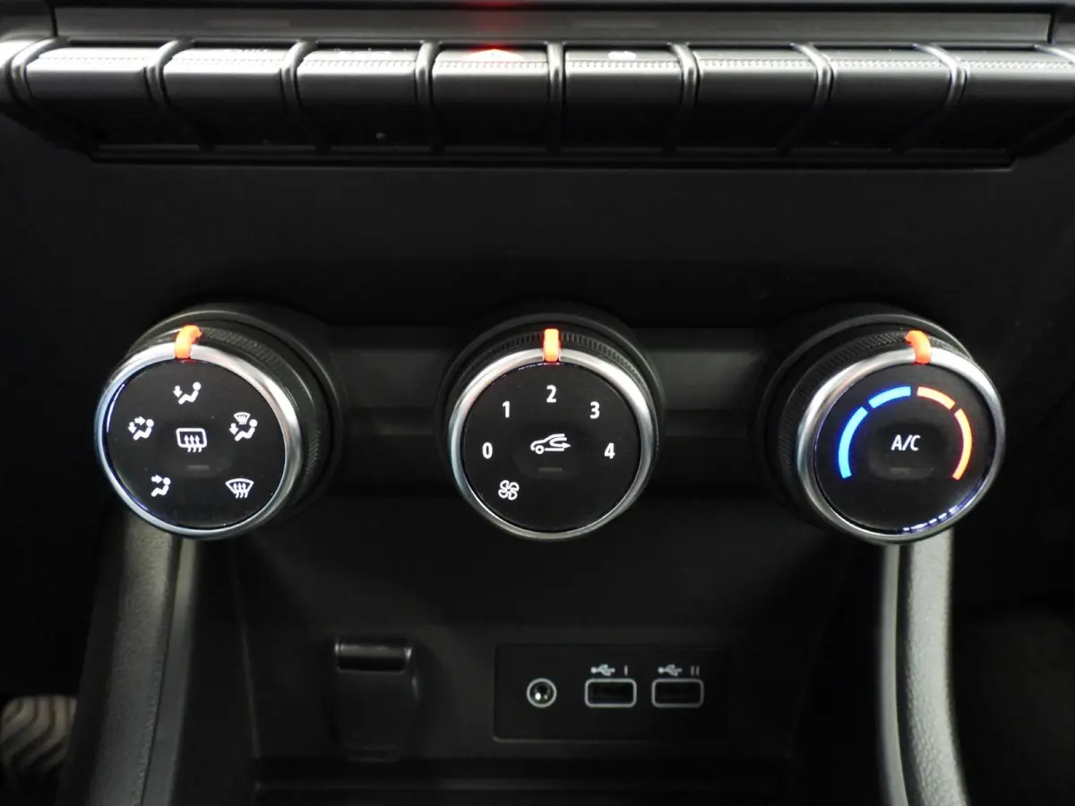 1.0 TCe 90 Evolution NAVI/AIRCO/CRUISE/PDC/LED!