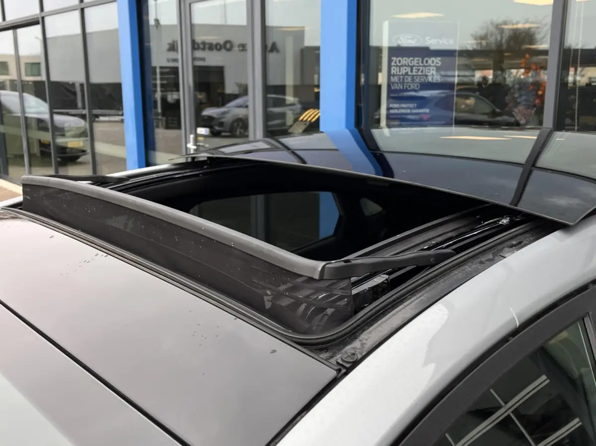 1.0 EcoBoost ST-Line X 155PK Automaat Panodak Winterpack Camera Cruise Navi B&O Climate Keyless Elek. Achterklep Full-LED Privacy Glass *Sportief*
