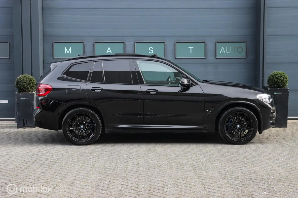 xDrive30e High Executive|M-Seats|PANO|H&K|HUD|Carbon|LED