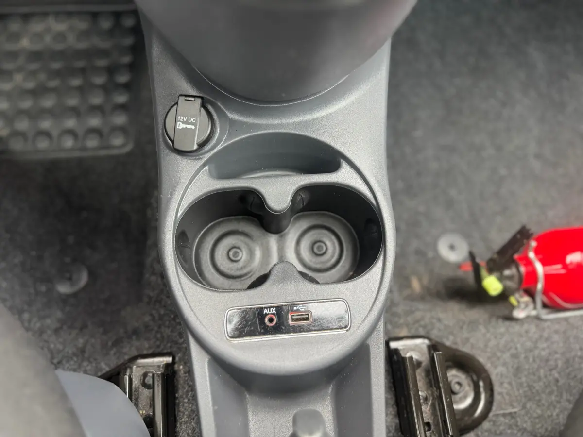 1.2 Lounge,Pano,Navi/Carplay,Bluetooth,Cruisecontrol,Virtueel,Parkeersensoren,
