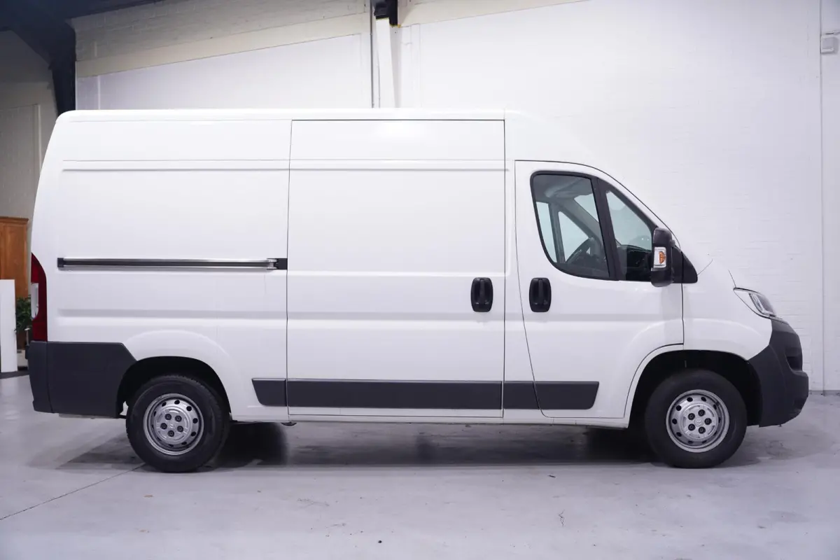 2.0 HDI 130 pk L2H2 Navi, Airco, Ideaal voor Camper Ombouw, PDC achter, 3-Zits