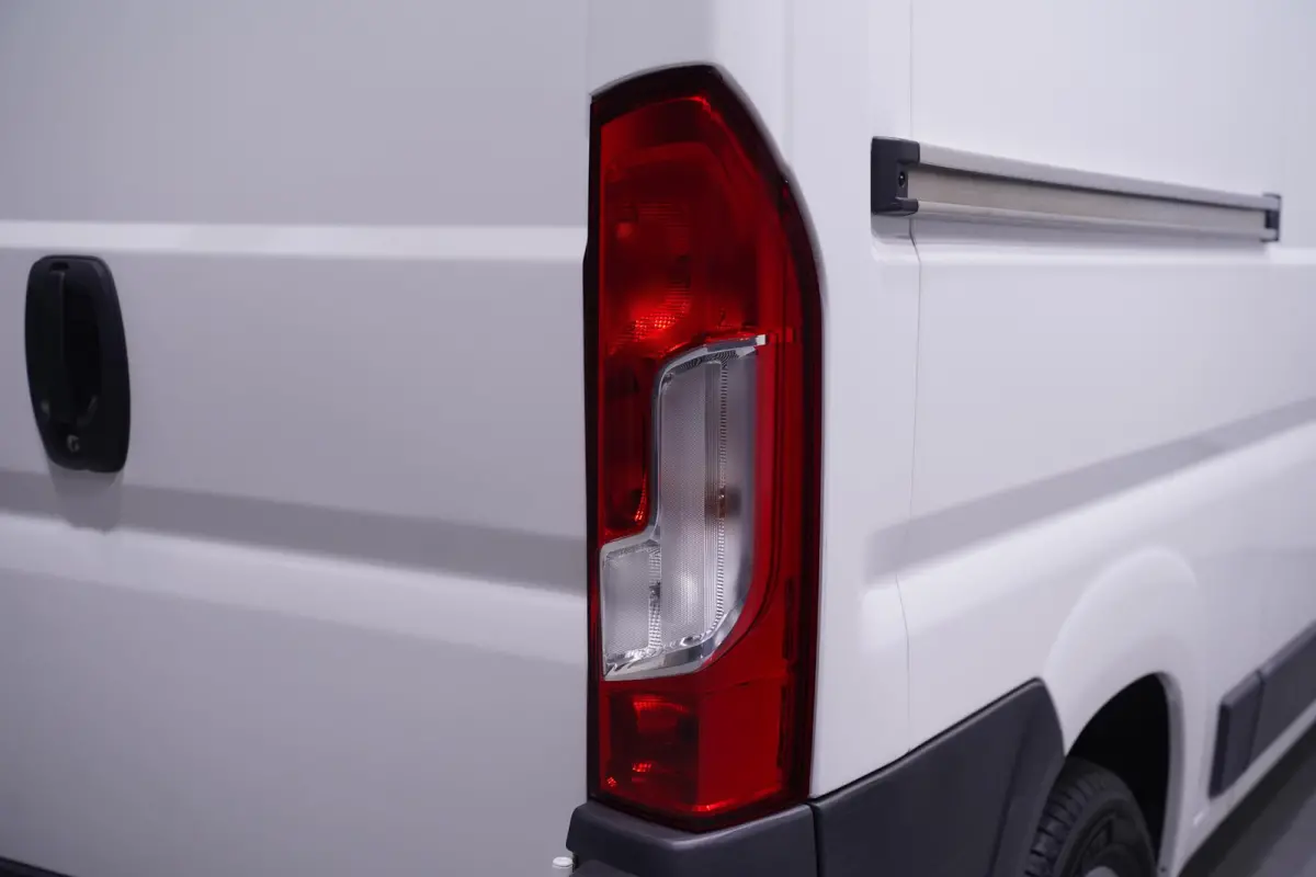2.0 HDI 130 pk L2H2 Navi, Airco, Ideaal voor Camper Ombouw, PDC achter, 3-Zits
