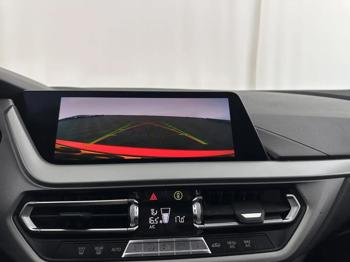 116D Executive Edition *DIGI-COCKPIT | FULL-LED | NAVI-FULLMAP | AMBIENTLIGHT | CRUISE | KEYLESS | PRIVACY-GLASS | ECC | PDC | 16"ALU*